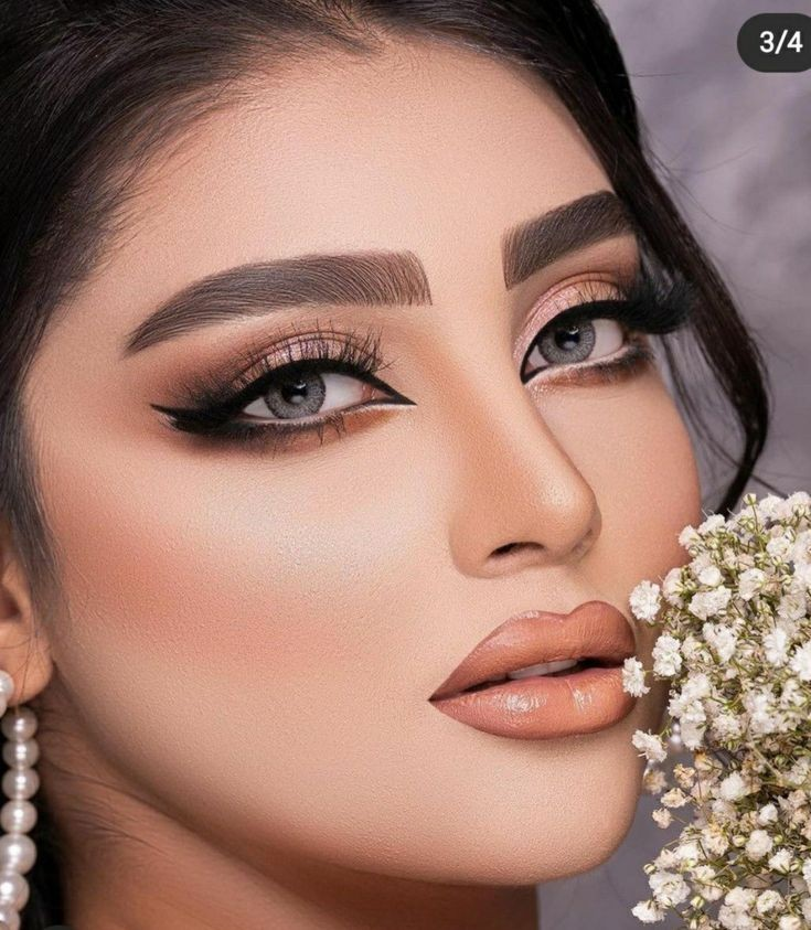 مدل مژه عروس | ترندهای جذاب مدل مژه عروس ۲۰۲۵ برای یک نگاه خیره‌کننده و دل‌ربا در شب عروسی! (از اکستنشن طبیعی تا والیوم لاکچری)