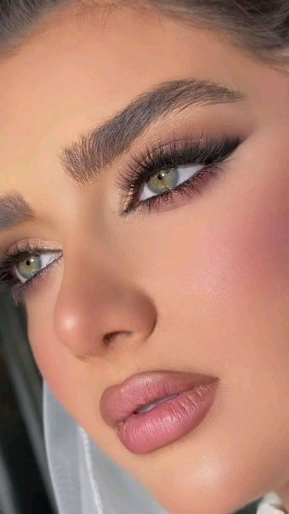 ارایش عروس با رژ صورتی | 25 ارایش عروس با رژ صورتی در تناژهای مختلف