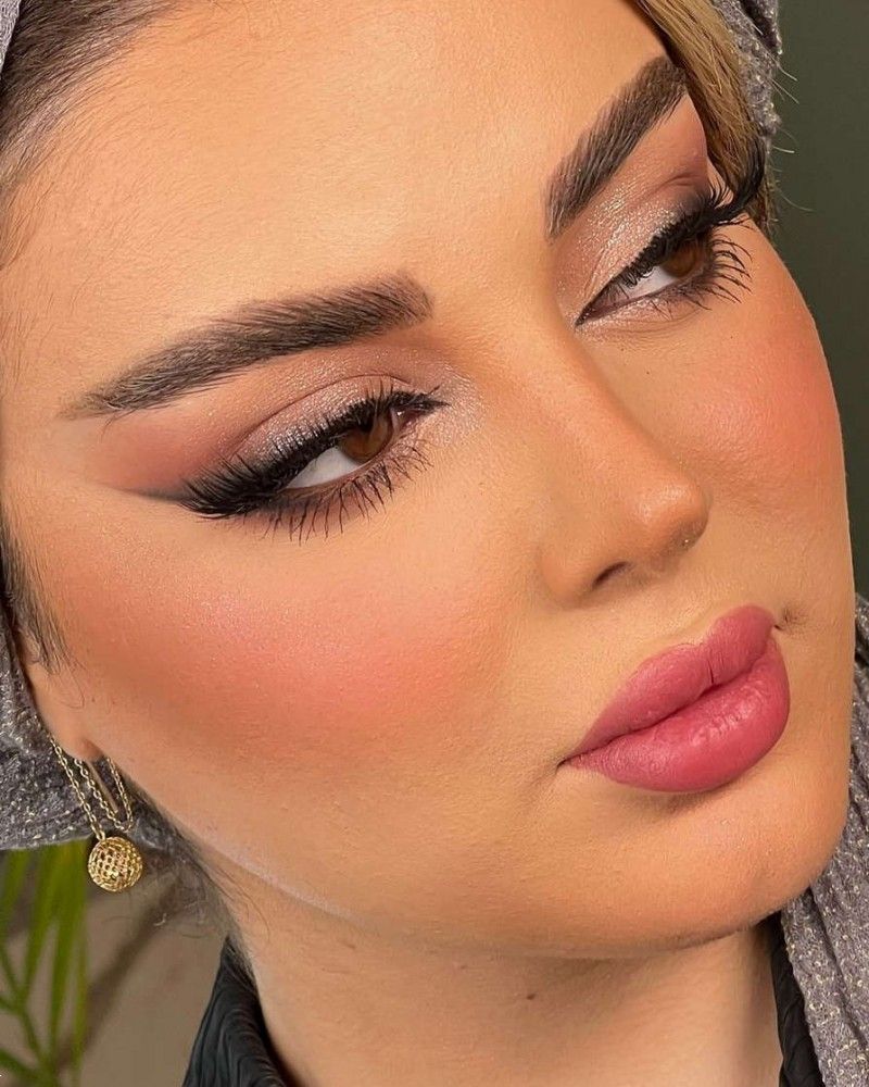 ارایش عروس با رژ صورتی | 25 ارایش عروس با رژ صورتی در تناژهای مختلف