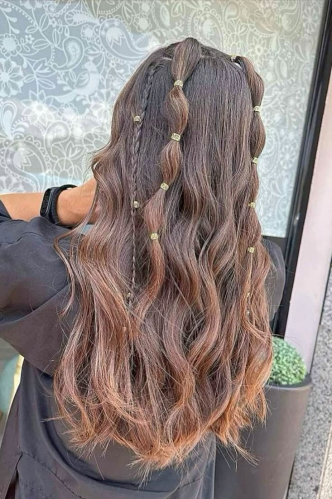 مدل مو باز مجلسی ترند ۲۰۲۵ | با این ۳۰ مدل مو باز مجلسی ترند ۲۰۲۵ در هر عروسی و مهمانی حسابی دلبری کنید!