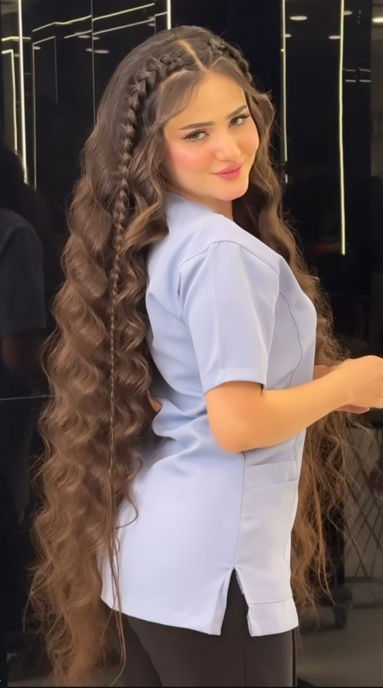 مدل مو باز مجلسی ترند ۲۰۲۵ | با این ۳۰ مدل مو باز مجلسی ترند ۲۰۲۵ در هر عروسی و مهمانی حسابی دلبری کنید!