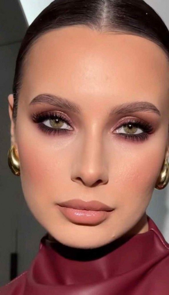آرایش صورت برای لباس زرشکی | 25 آرایش صورت با لباس زرشکی برای عروسی و مهمانی ها