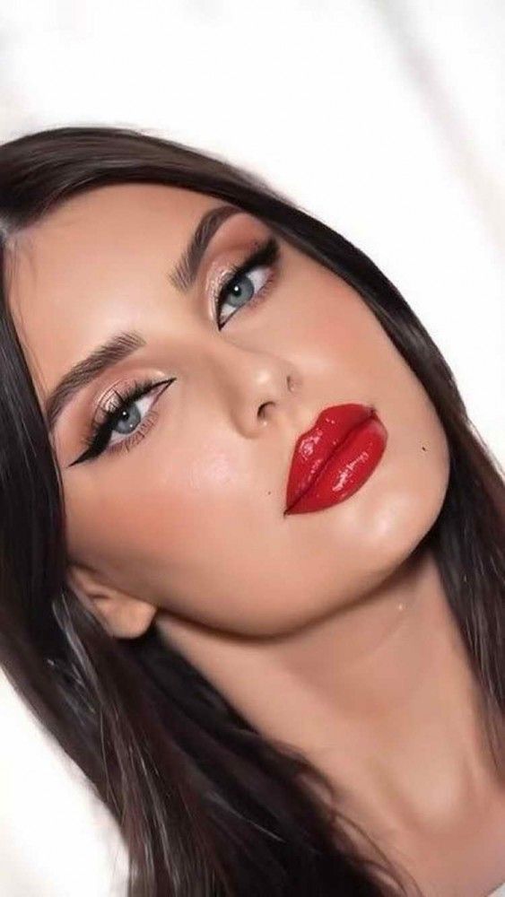 آرایش صورت برای لباس زرشکی | 25 آرایش صورت با لباس زرشکی برای عروسی و مهمانی ها