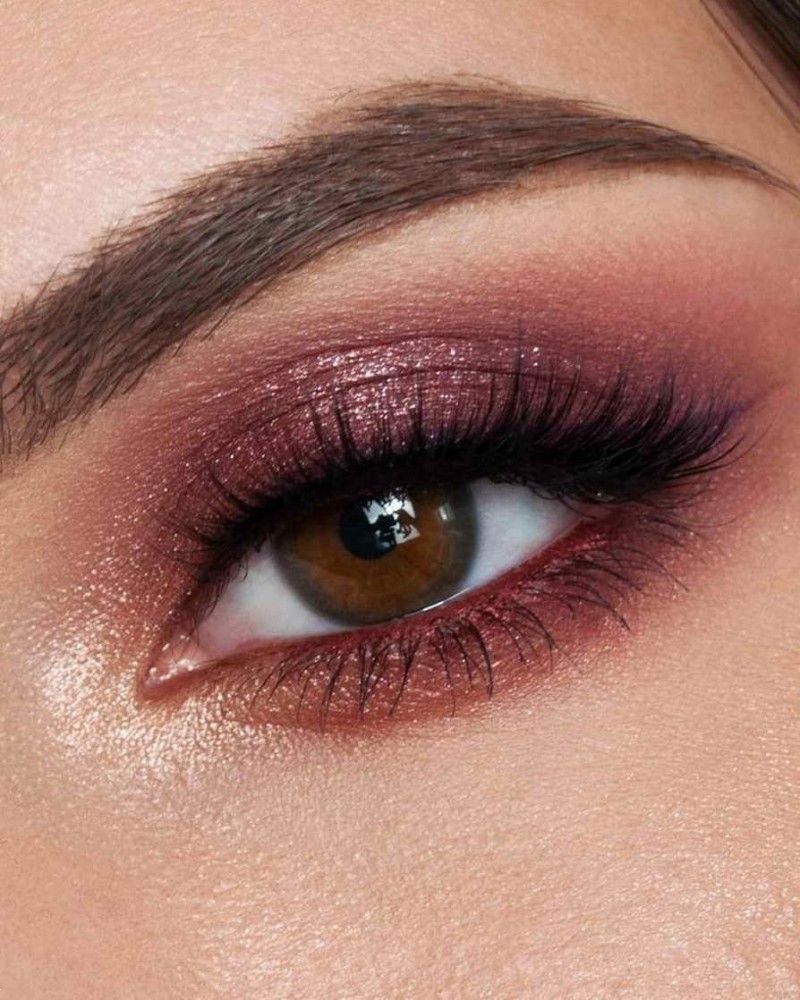 آرایش صورت برای لباس زرشکی | 25 آرایش صورت با لباس زرشکی برای عروسی و مهمانی ها