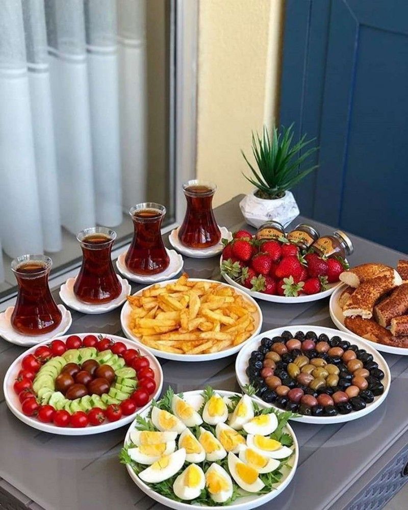چیدن میز صبحانه لاکچری | 22 ایده های تزیین و چیدن میز صبحانه لاکچری تازه عروس برای مهمان و دونفره