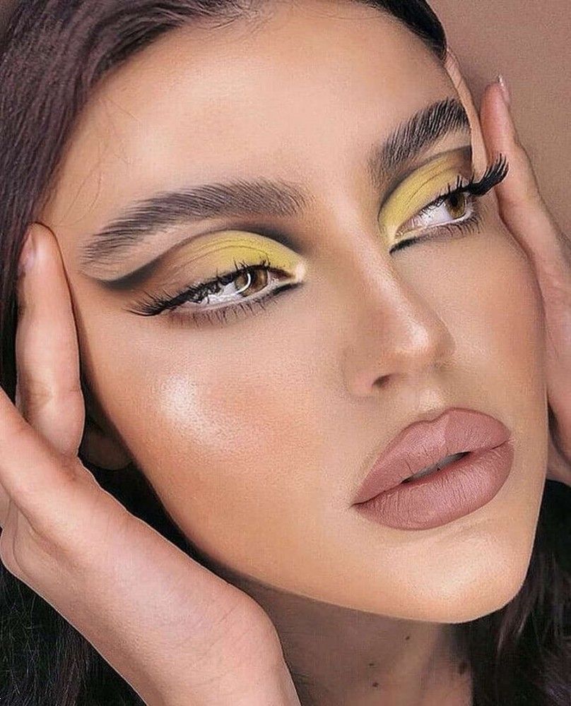 ارایش با سایه زرد | 22 آرایش صورت ساده و شیک با سایه چشم زرد و لیمویی عروسی و مجالس