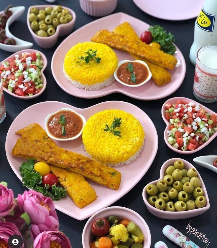 تزیین غذای ایرانی | ۳۰ ایده فوق‌العاده زیبای تزیین غذای ایرانی مجلسی برای تازه عروس و خانم های هنرمند + نکات طلایی دیزاین غذا!