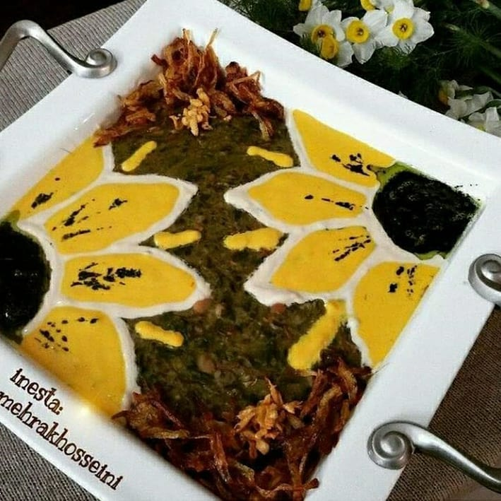 ایده تزیین آش | ۲۵ ایده‌ خلاقانه و خوشمزه برای تزیین آش مجلسی، نذری و سفره عروس [ساده تا لاکچری]