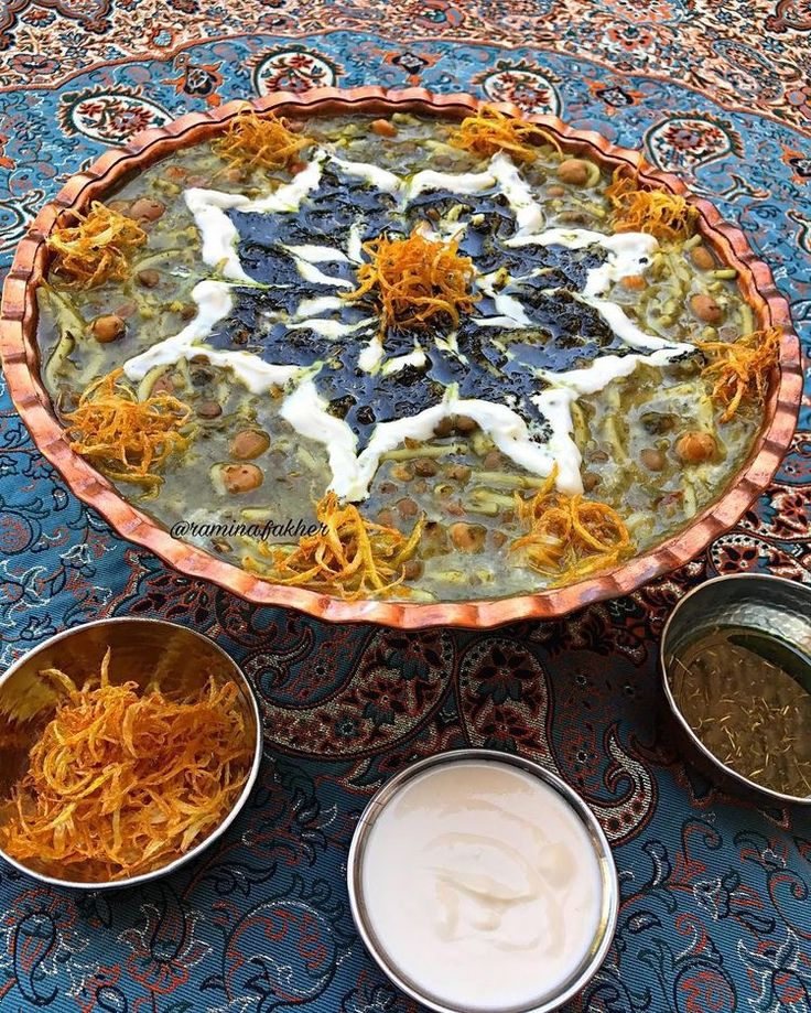 ایده تزیین آش | ۲۵ ایده‌ خلاقانه و خوشمزه برای تزیین آش مجلسی، نذری و سفره عروس [ساده تا لاکچری]