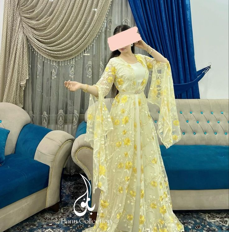 ایده از لباس کردستان | ۳۰ مدل لباس کردی زنانه مجلسی فوق‌العاده شیک و دلبر برای عروسی و مهمانی که هر کسی ببینه عاشق استایلت میشه!