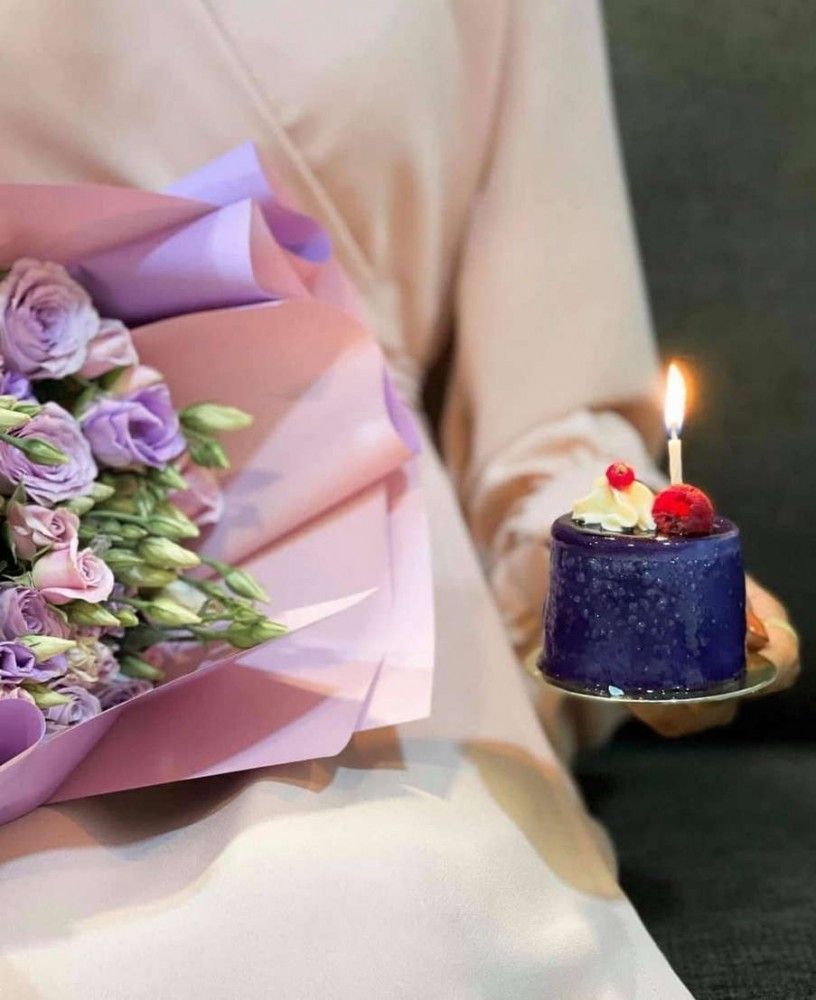 ژست عکس تولد با چادر | 20 ژست عکس دختر چادری با کیک تولد و بادکنک بسیار شیک و زیبا