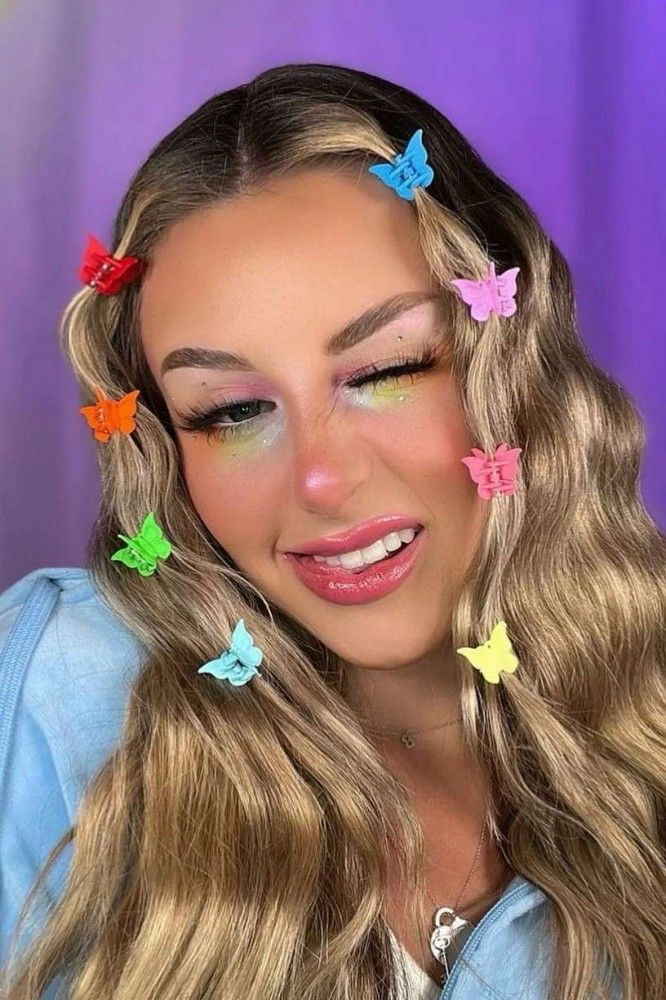 مدل مو با کلیپس ریز | 25 مدل مو با کلیپس ریز رنگی دخترانه برای عروسی و تولد بسیار اسان