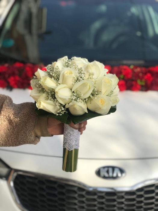 دسته گل عروس و گل آرایی ماشین عروس در شهریار11