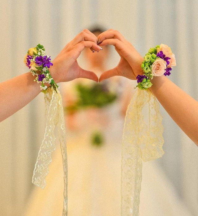 آتلیه رز سفید قم0