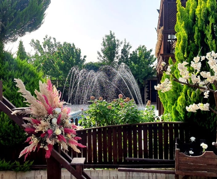 عمارت عقد باغ چوبی تهران15