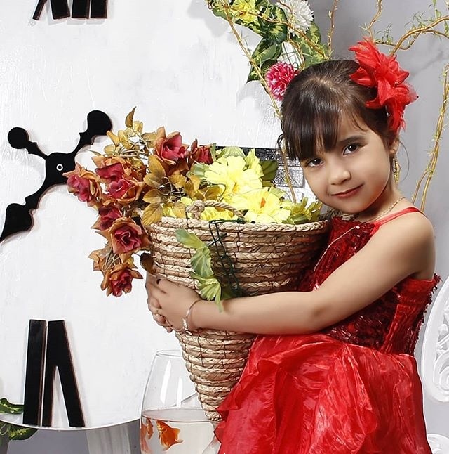 آتلیه گیلاس قم5