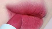 40 رنگ رژ لب گوشتی و قلوه ای تزریقی برجسته که باعث زیبایی لبهای شما میشود