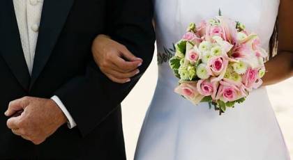 آیا تفاوت سنی در ازدواج مسئله مهمی است؟ + از نظر روانشناسی اختلاف سنی در ازدواج چقدر باید باشد